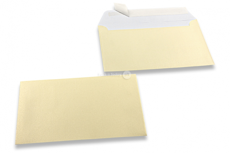 Champagne gekleurde enveloppen parelmoer - 114 x 162 mm