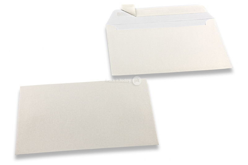 Wit gekleurde enveloppen parelmoer - 114 x 162 mm
